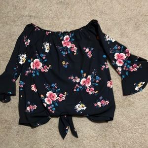 White birch top size medium